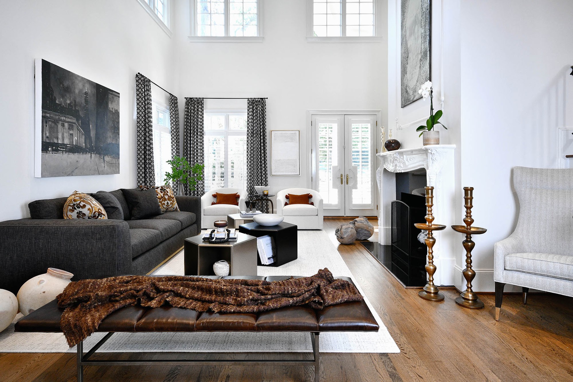 Embracing the Timeless Elegance of Black in Interior Design